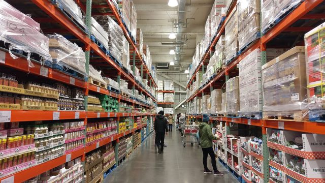 How Costco Beats Amazon